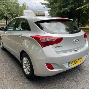 2014 Hyundai i30 1.4 Active 5-door hatchback petrol manual - Image 5