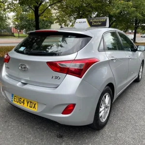 2014 Hyundai i30 1.4 Active 5-door hatchback petrol manual - Image 7