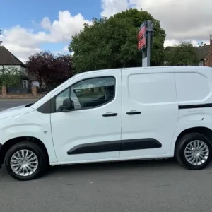 Citroen Berlingo 1.5 BlueHDi 650kg Enterprise 75ps Diesel - Image 4