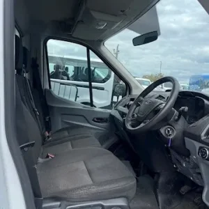 2018 Ford Transit 2.0 TDCi 170ps Chassis Cab Diesel Manual - Image 4