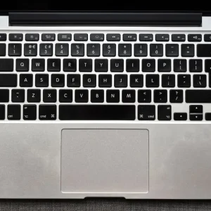Apple MacBook Pro 13” (2015) – 2.9GHz i5, 512GB SSD, battery replaced - Image 2