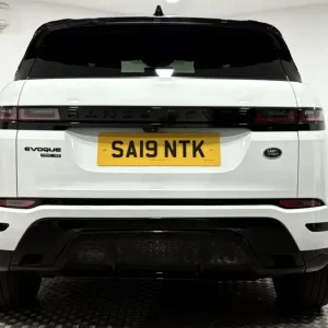 2019 Land Rover Range Rover Evoque P200 R-Dynamic HSE Auto 4WD - Image 4