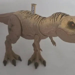 Jurassic World Hunt N Chomp T Rex Figure with Sound and Dino Tracker - Image 6