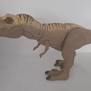 Jurassic World Hunt N Chomp T Rex Figure with Sound and Dino Tracker