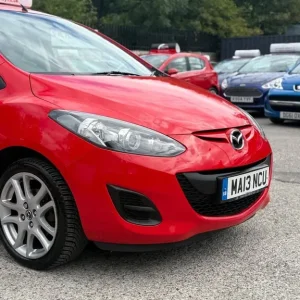 2013 Mazda2 1.3 Petrol Manual 5-door Hatchback - Image 6