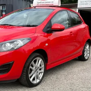2013 Mazda2 1.3 Petrol Manual 5-door Hatchback - Image 7