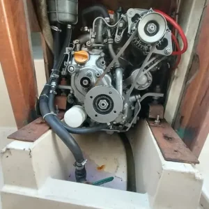 Hunter Horizon 273 sail boat bilge keel - Image 2