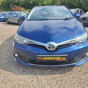 2016 Toyota Auris 1.6 D-4D Icon Euro 6 Diesel Manual 5-door Hatchback - Image 4