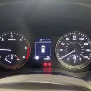 2015 Hyundai Tucson 2.0 CRDi SE Nav 4WD Estate - Image 4