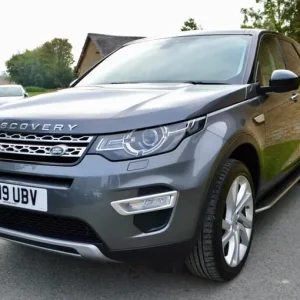 2019 Land Rover Discovery Sport 2.0 Si4 HSE Luxury SUV - Image 7
