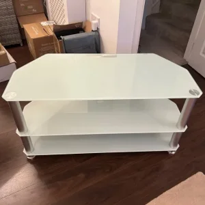 TV Stand - Image 2