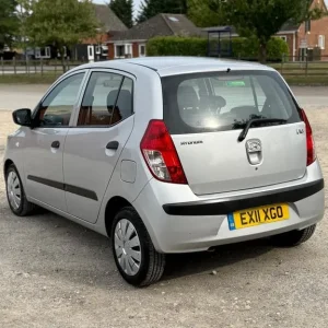 2011 Hyundai i10 1.2 Classic Euro 4 5-door hatchback - Image 3