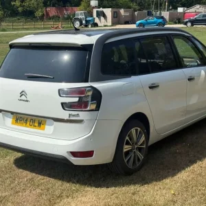 2014 Citroen C4 Picasso Grand Picasso Exclusive+ Blue HDi 5-door MPV - Image 7