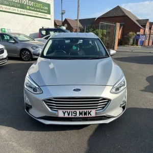 2019 Ford Focus 1.5 EcoBlue Zetec Estate 5dr Diesel Manual Euro 6 - Image 6