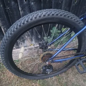 Men's Apollo evade mountain bike - Image 4