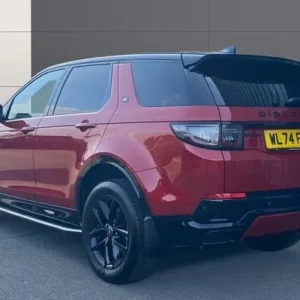 2025 Land Rover Discovery Sport 2.0 D200 Dynamic SE 5-seater Diesel Station Wagon - Image 2