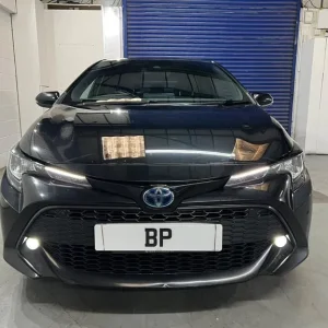 2019 Toyota Corolla 2.0L Hybrid Hatchback – Black, 5-door, CVT, Euro 6 - Image 2