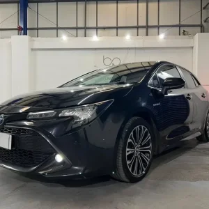 2019 Toyota Corolla 2.0L Hybrid Hatchback – Black, 5-door, CVT, Euro 6 - Image 3