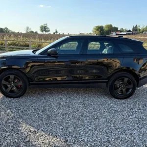 2019 Land Rover Range Rover Velar R-Dynamic 2.0 Diesel 4WD - Image 5
