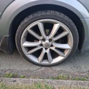 Vauxhall 19 inch vxr alloys - Image 4