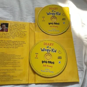 Diary of a Wimpy Kid: Dog Days audiobook (2 CDs) - Image 3
