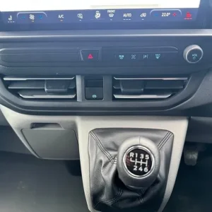 Ford Transit Custom 280 Limited L1H1 P/V ECOBLUE with Air Con and Heated Seats - Image 4