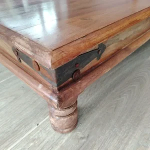 Beautiful very large Wooden Coffee table - Image 4