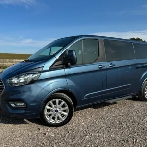 2021 Ford Tourneo Custom 320 Titanium EcoBlue 9-Seater Minibus
