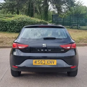 2013 SEAT LEON 1.6 TDI Manual 5 Door Black - Image 4