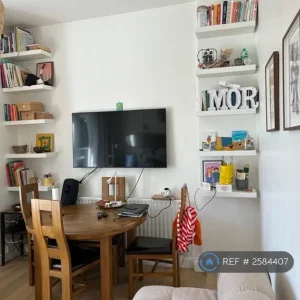 1 bedroom flat in Loughborough Road, west-mersea, Colchester (1 bed) - Image 4