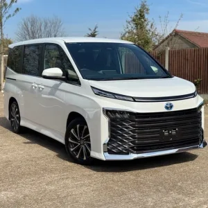 2024 Toyota Voxy Hybrid - Image 2