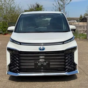 2024 Toyota Voxy Hybrid - Image 3