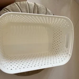 White Criss Cross Storage basket - Image 8