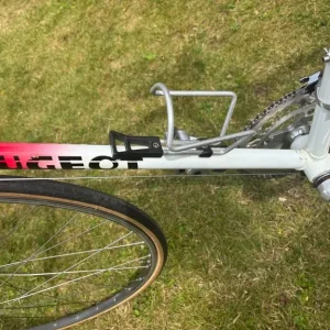 Vintage Peugeot Aravis - Image 4