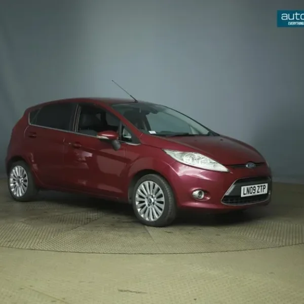 2009 Ford Fiesta 1.4 Titanium Hatchback 5dr Petrol Manual (133 g/km, 94 bhp) Hat