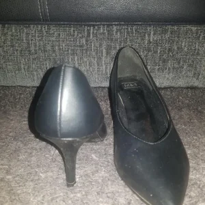 M&S Insolia stilettos - Image 5