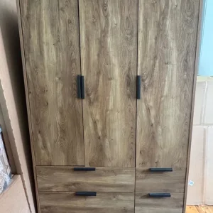 Habitat Oak Effect 3DR Wardrobe