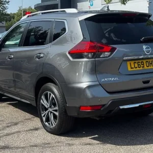 2019 Nissan X-Trail 1.3 DiG-T N-Connecta 5dr [7 Seat] DCT ESTATE Petrol Automatic - Image 2