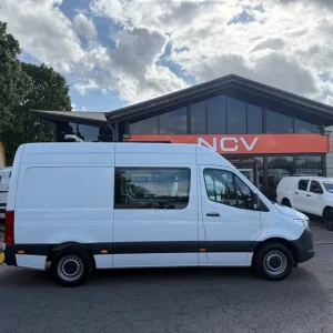 2021 Mercedes-Benz Sprinter 315 CDI PROGRESSIVE WELFARE 7 SEATER Welfare Diesel Manual - Image 2