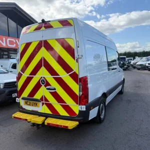 2021 Mercedes-Benz Sprinter 315 CDI PROGRESSIVE WELFARE 7 SEATER Welfare Diesel Manual - Image 4