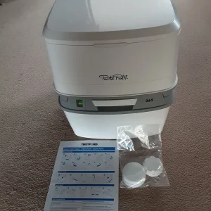 Porta Potti 365 - Image 2