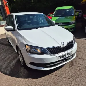 2015 Skoda Fabia SE TSI Hatchback Petrol Manual - Image 3