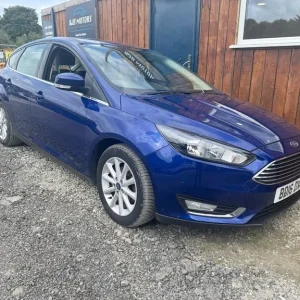 2016 Ford Focus 1.0 EcoBoost 125 Titanium 5dr HATCHBACK Petrol Manual - Image 6
