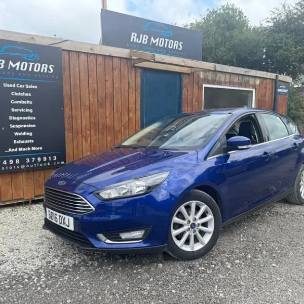 2016 Ford Focus 1.0 EcoBoost 125 Titanium 5dr HATCHBACK Petrol Manual