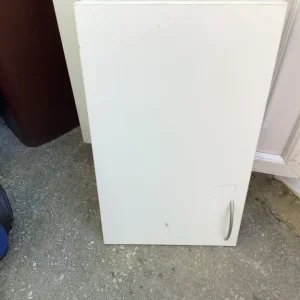 Two cabinet doors - Image 4