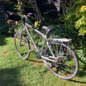 Hybrid Bike Giant Cypress 21 inch - Image 3