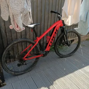 Trek pedal assist bike
