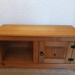 Cabinet, Coffee Table, TV Stand, and Other Bits - Image 3