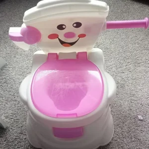 Kids potty and dressing table - Image 7