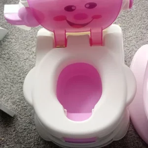 Kids potty and dressing table - Image 8